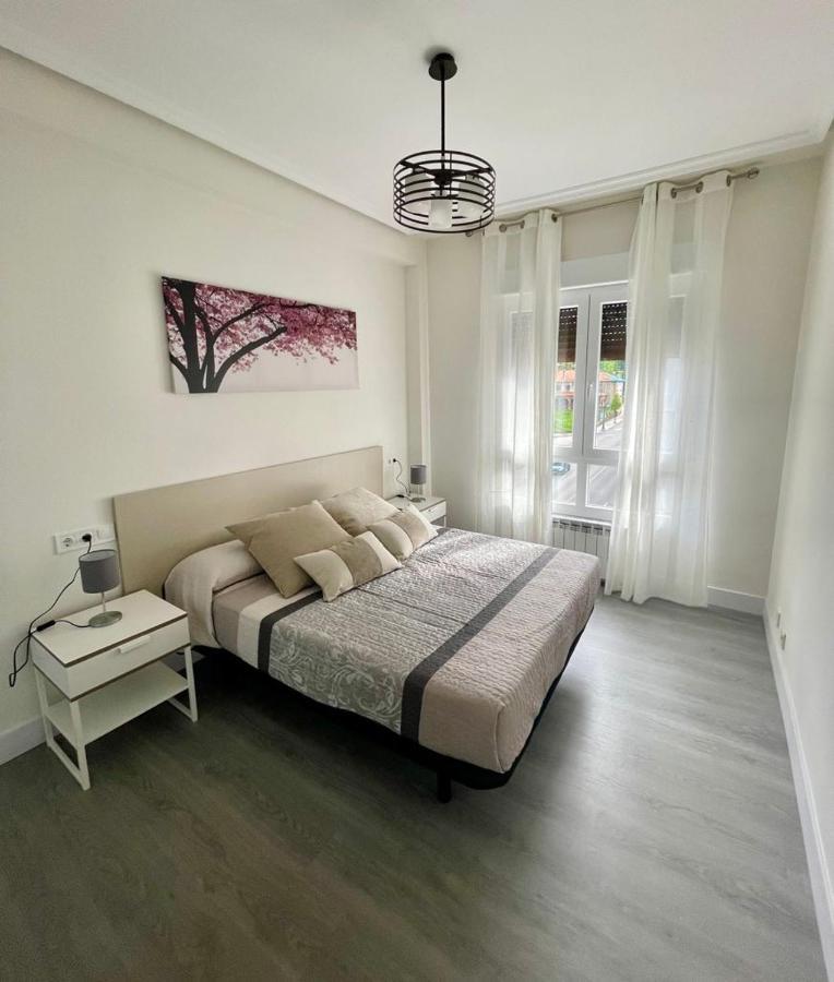 Apartamento Buenavista Oviedo Bagian luar foto